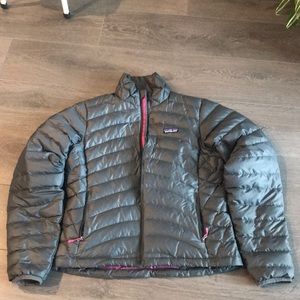 Patagonia “Down Sweater” jacket